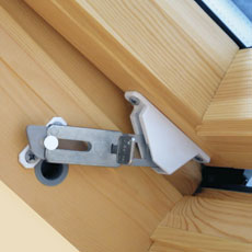 Skylight fixings